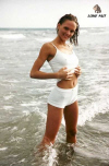 bikini16A.jpg (90326 bytes)